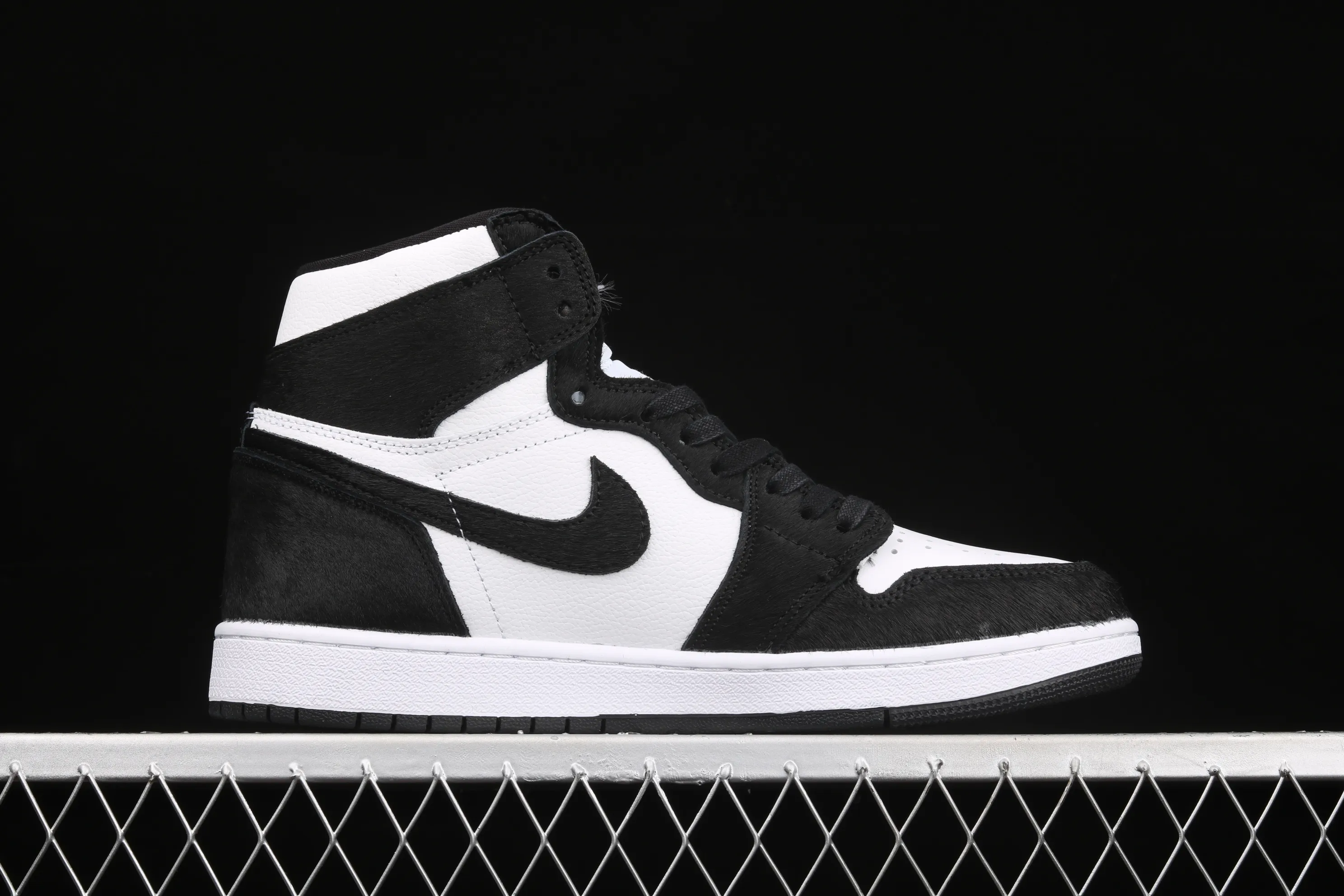 All categories Air Jordan Jordan series basketball shoes Air Jordan 1 High Air Jordan 1 Retro High OG AJ Joe 1 Panda color CD0461-007
